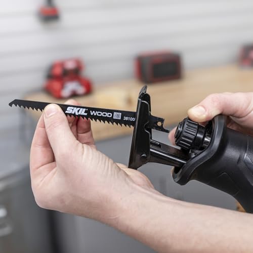 SKIL 20V Compact Reciprocating Saw Includes 2.0Ah PWR CORE 20 Lithium Battery and Charger - RS582902
