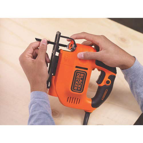 BLACK+DECKER Jig Saw, 4.5 -Amp (BDEJS300C)