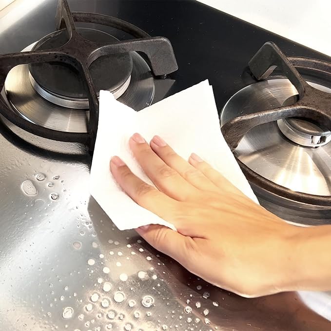 Amazon Basics 2-Ply Flex-Sheets Paper Towels, 12 Basics Rolls = 40 Regular Rolls, Everyday Value with 150 Sheets per Roll, Packaging May Vary