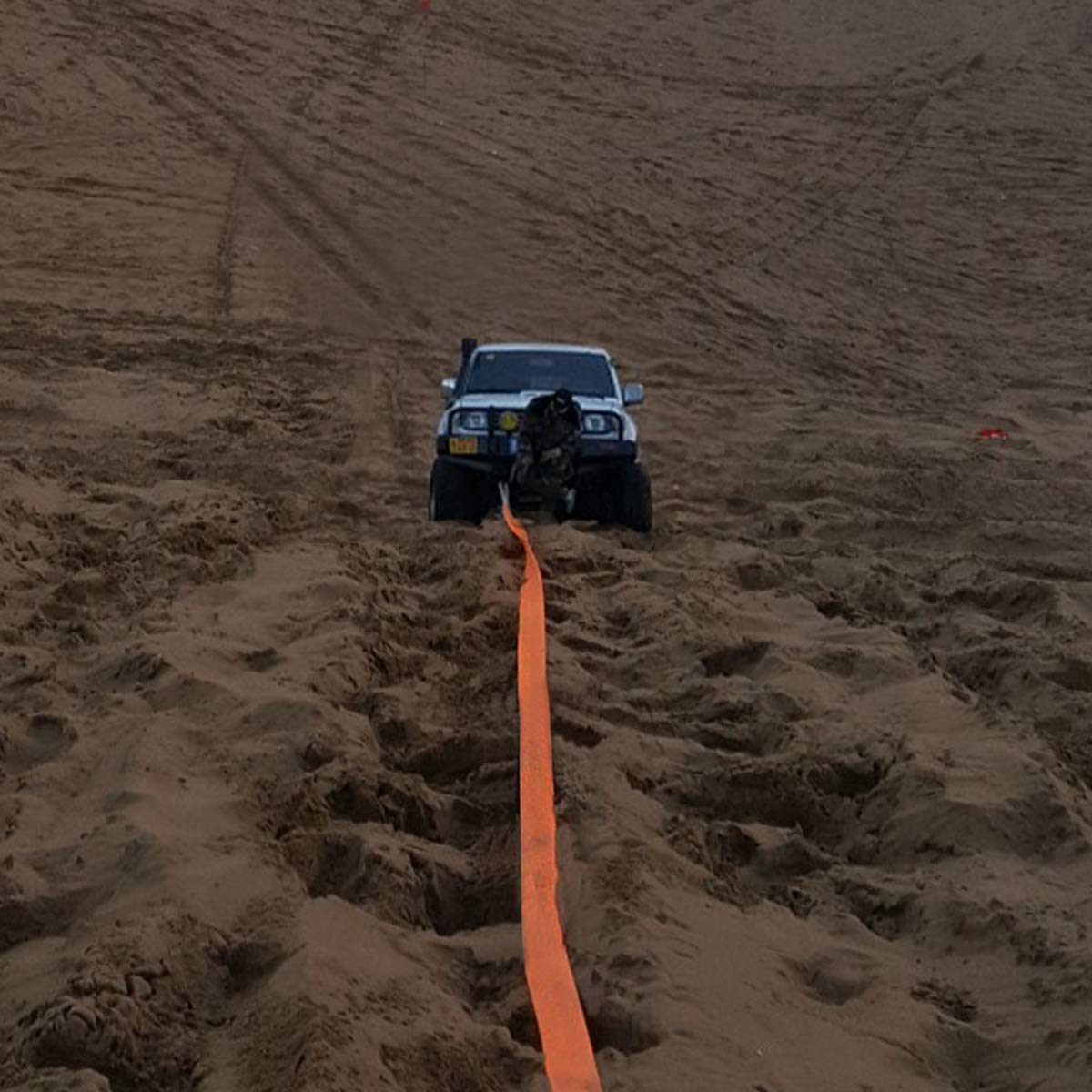 Tow Strap with Hooks 2in X20Ft Recovery Strap 10,000LB Break Strengthened Towing Rope for Towing Vehicles in Roadside Emergency