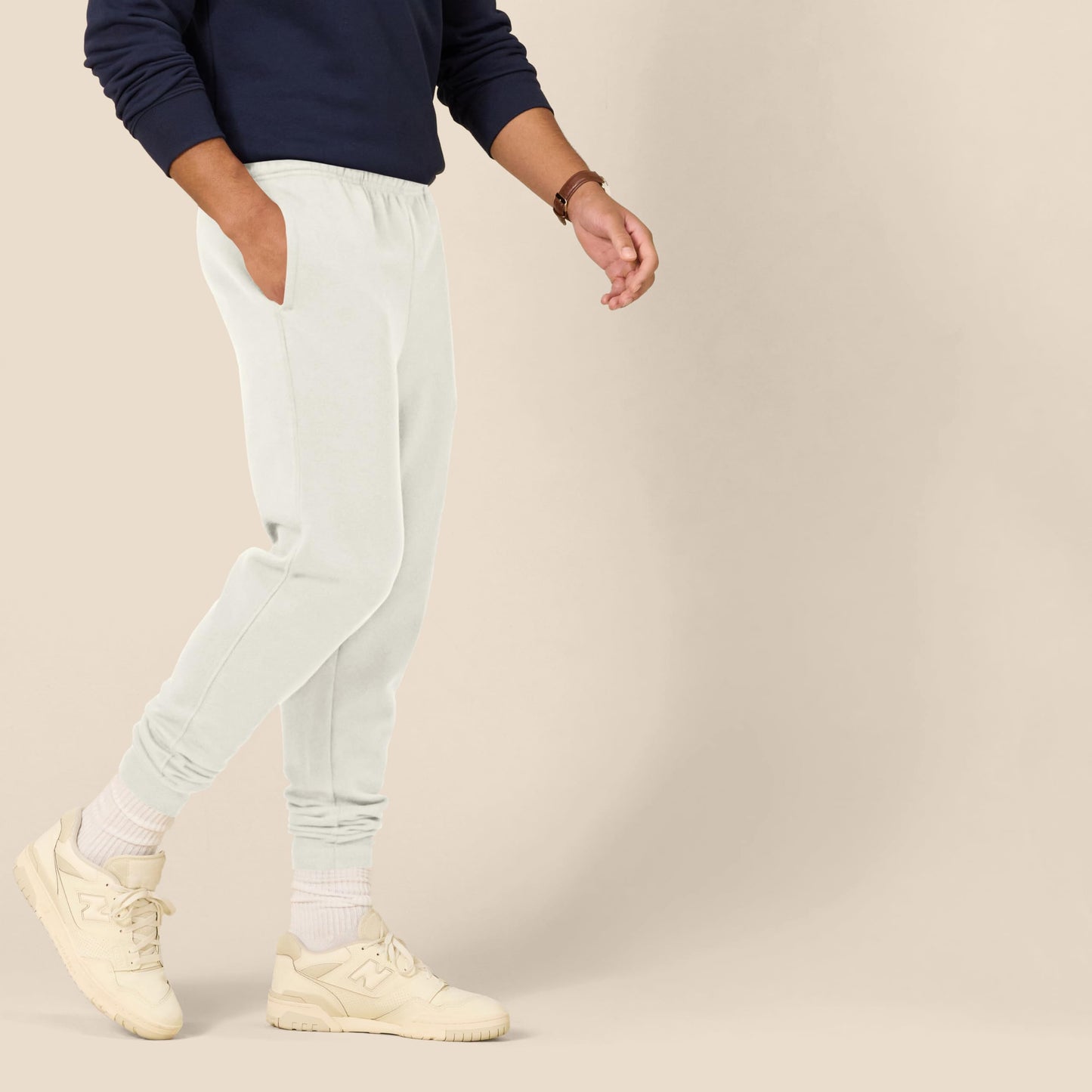 Amazon Essentials Men's Relaxed-Fit Fleece Joggers Sweatpants