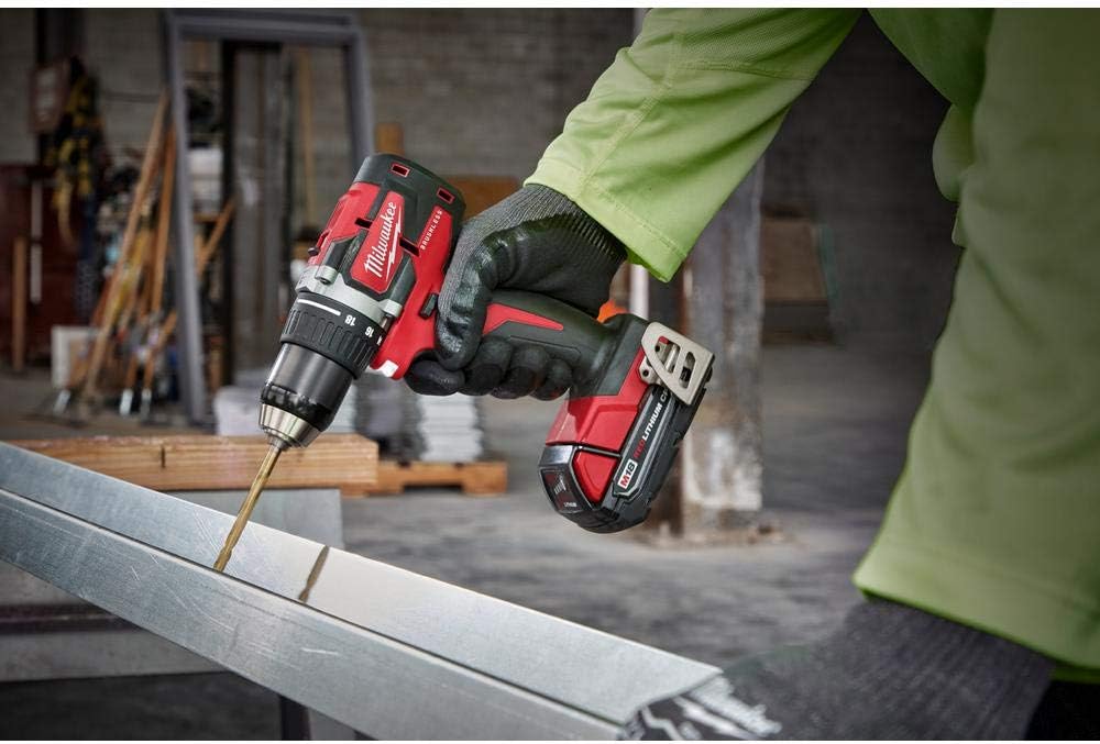 Milwaukee 2801-21P M18 18-Volt Lithium-Ion Compact Brushless Cordless 1/2 in. Drill/Driver Kit