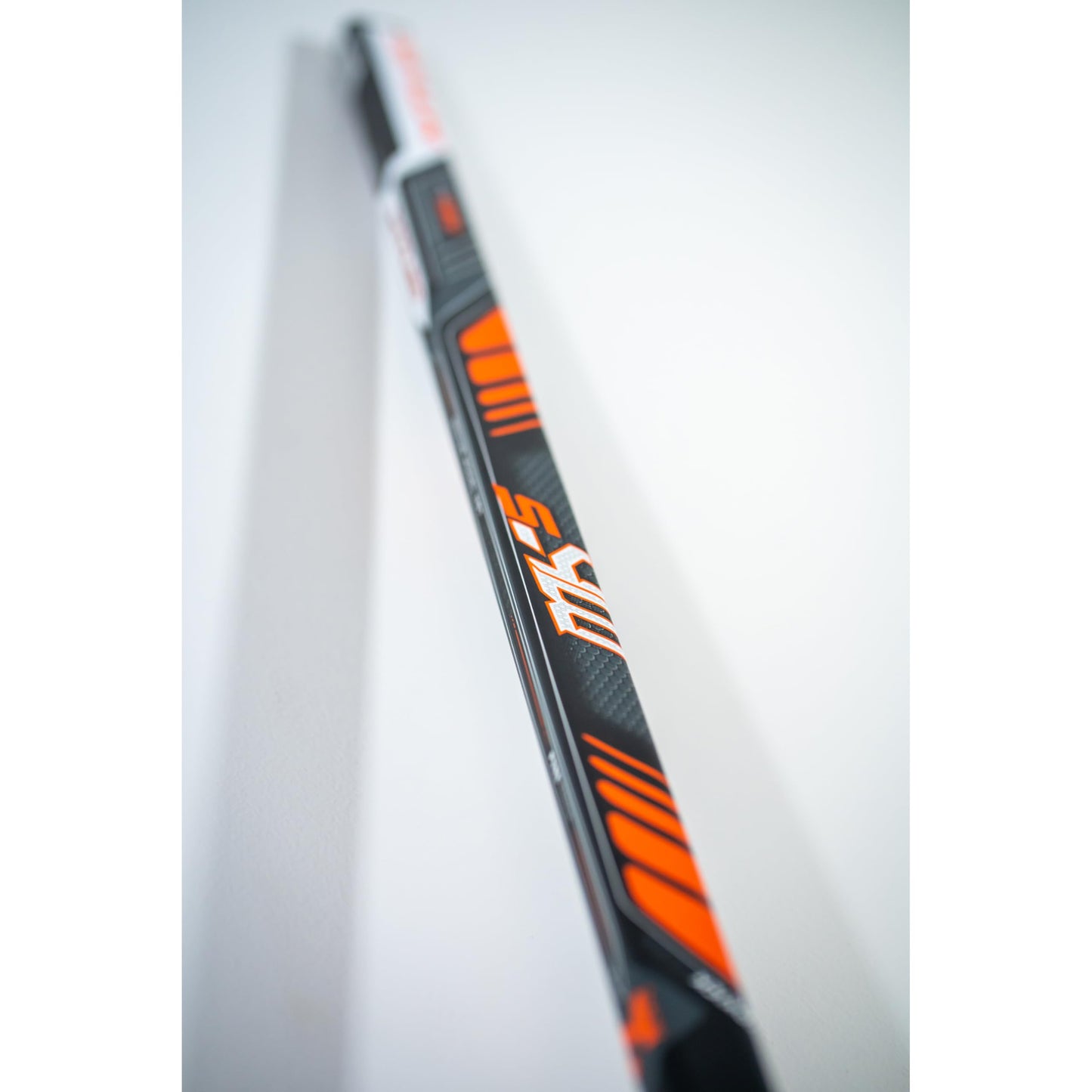 Mylec MK5 Pro Carbon Composite Hockey Stick (Right Handed, 30 Flex - Youth)