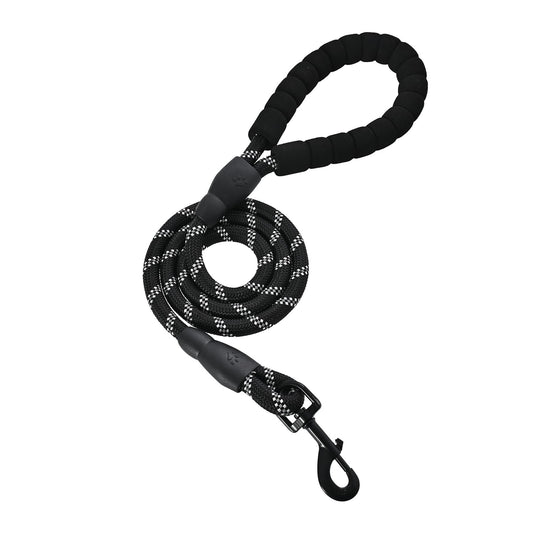 Amazon Basics Round Dog Leash, Heavy Duty, Durable Rope for Small, Medium, and Large Dogs, Lightweight Design for Walking, Training, and Outdoor Activities, Black, 4 Ft