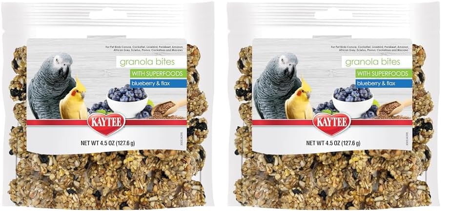 Kaytee Granola Bites with Super Foods Spinach and Kale for Pet Birds, Conure, Cockatiel, Lovebird, Parakeet, Amazon, African Grey, Ecletus, Pionus, Cockatoos and Macaws, 4.50 Ounce (Pack of 1)