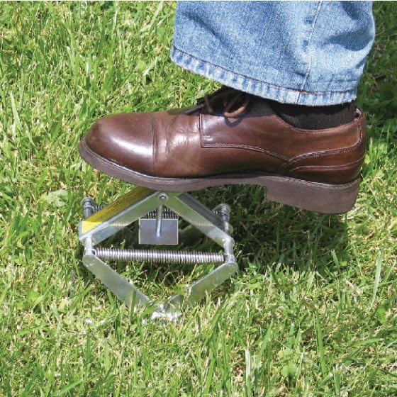 Wire Tek 1001 Easyset Mole Eliminator Trap (2 Pack), Mole Traps That Kill Best, Scissor Mole Trap, Mole Killer for Lawns, Mole Traps for Lawns - Made in The USA!!