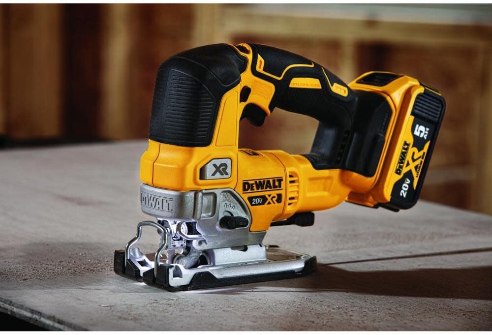 DEWALT 20V MAX XR Jig Saw, 3,200 Blade Speed, Cordless, Brushless Motor, LED Light, Bare Tool Only (DCS334B)