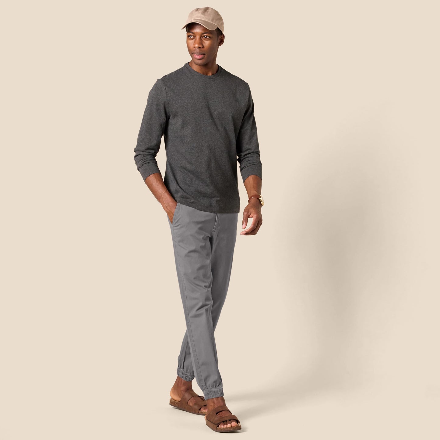 Amazon Essentials Men's Straight-Fit Washed Cotton Chino Jogger Pant