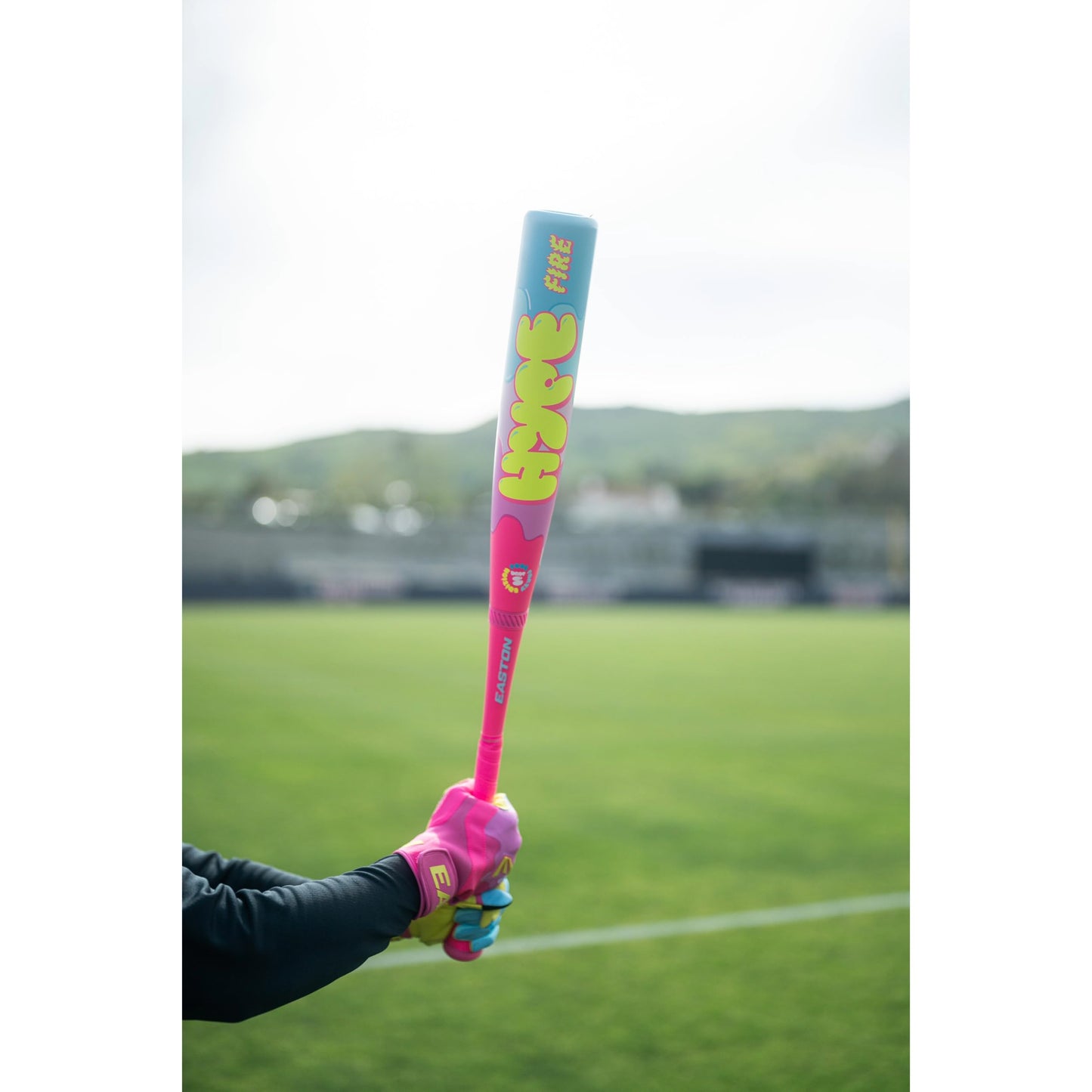 Easton | 2026 | Hype FIRE Pool Party Baseball Bat | USSSA | -10 Drop | 2 3/4" Barrel | 2 Pc. Composite | 28 Inch