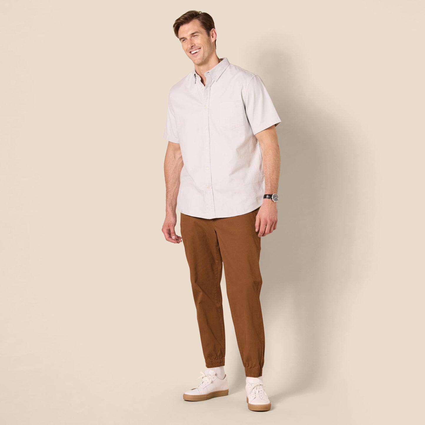 Amazon Essentials Men's Straight-Fit Washed Cotton Chino Jogger Pant