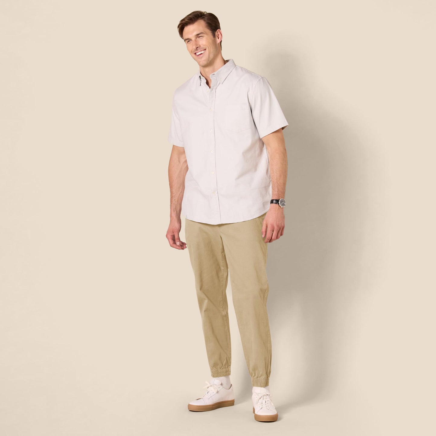 Amazon Essentials Men's Straight-Fit Washed Cotton Chino Jogger Pant