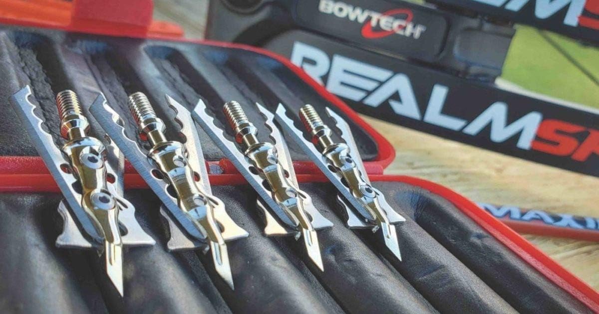 Rage Cage Broadhead Case (Holds-6), Red, One Size