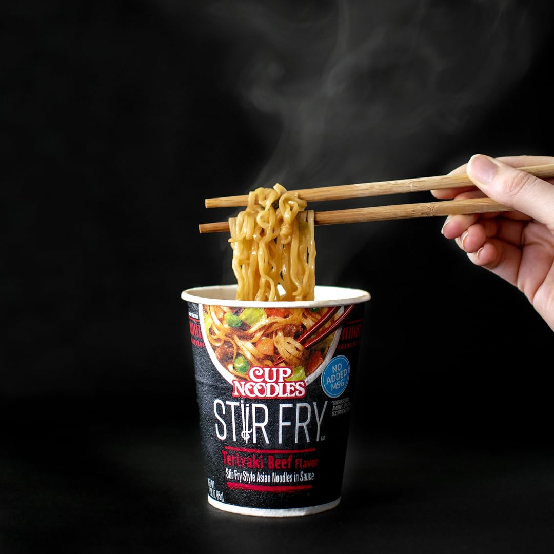 Nissin Cup Noodles Soup, Beef Flavor, Microwaveable Paper Cups, Instant Ramen, 2.25 Ounce (Pack of 12)