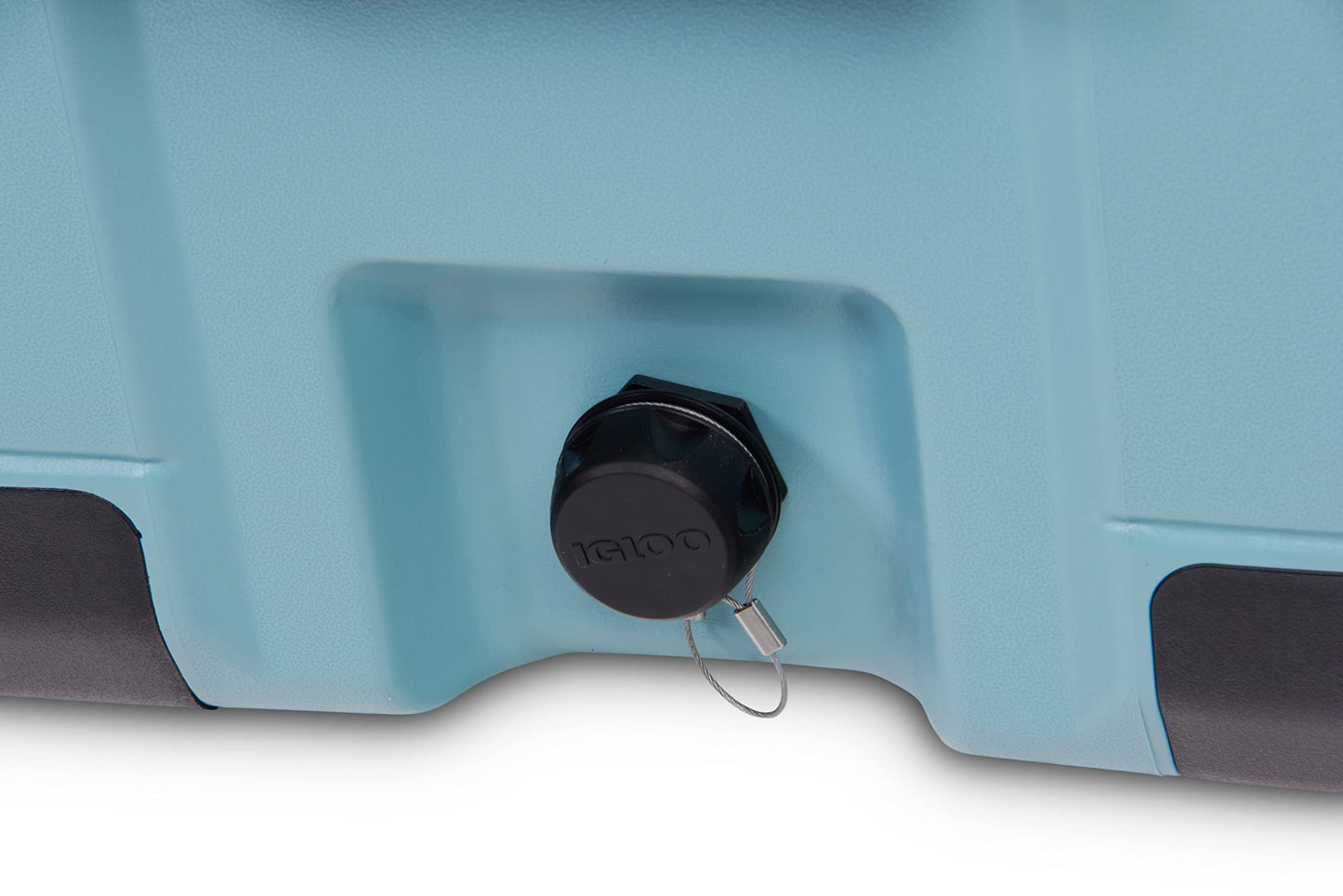 Igloo BMX Hard Coolers (25-72QT)