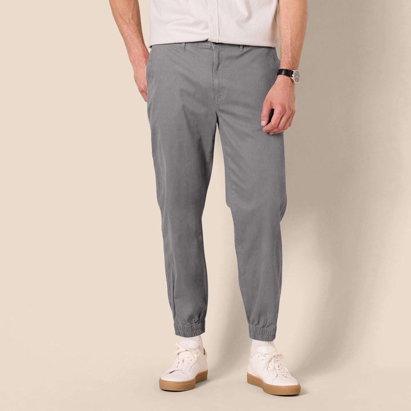 Amazon Essentials Men's Straight-Fit Washed Cotton Chino Jogger Pant