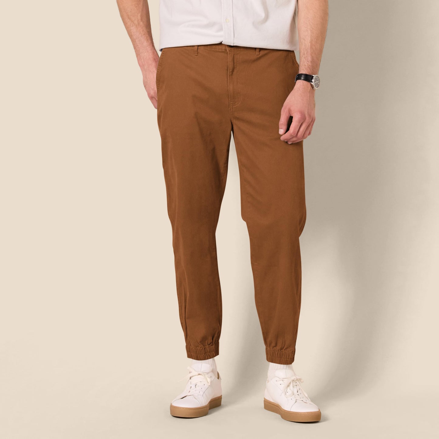 Amazon Essentials Men's Straight-Fit Washed Cotton Chino Jogger Pant