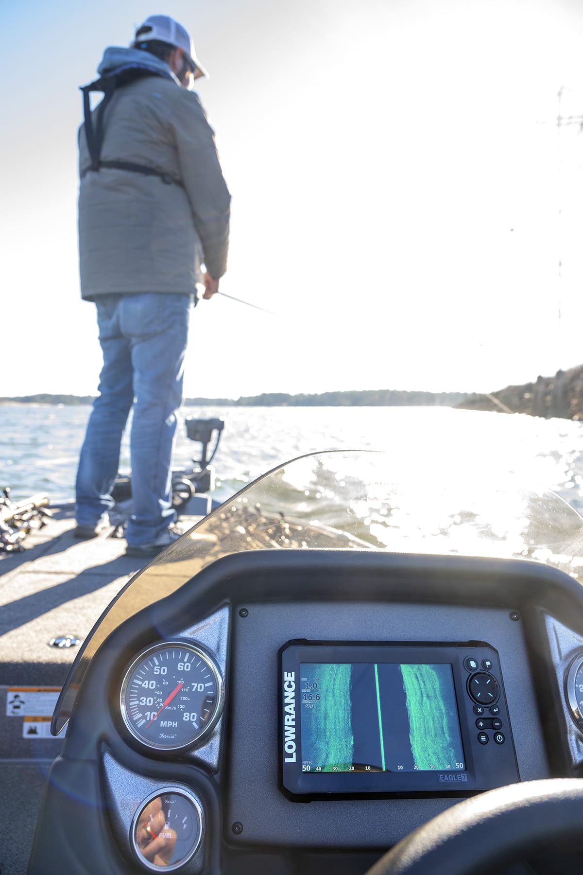 Lowrance Eagle 4", 5", 7" and 9" Fish Finders with IPS Screen