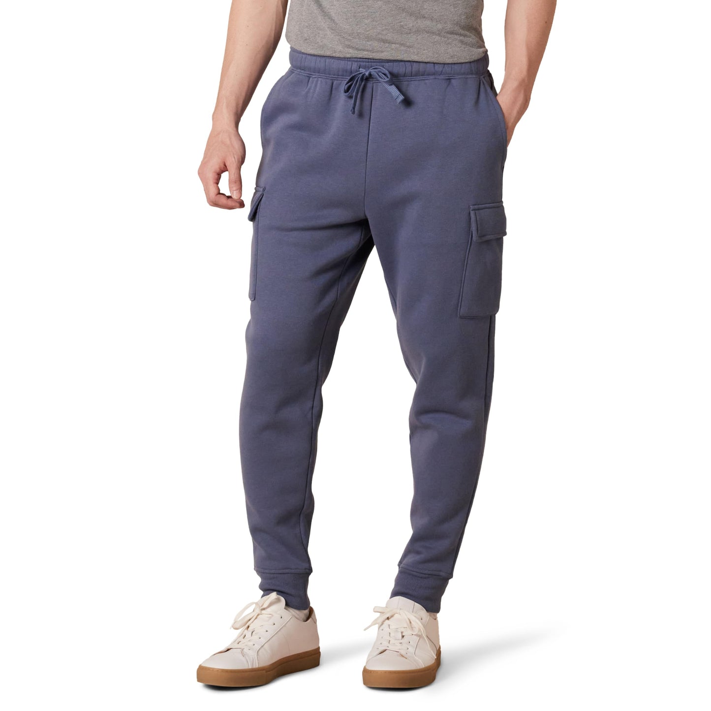 Amazon Essentials Men's Relaxed Fit Cargo Fleece Jogger Sweatpants with Drawstring