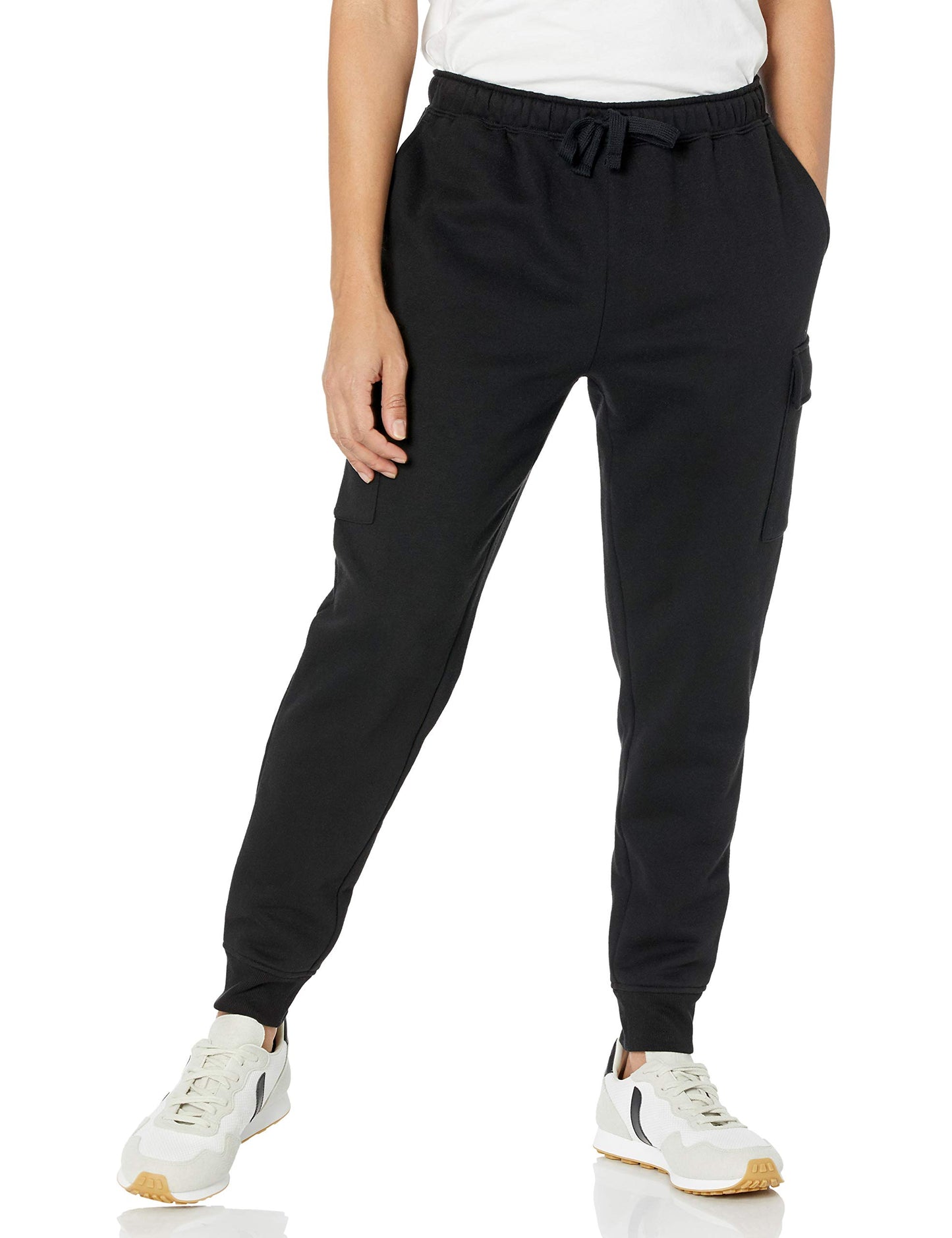 Amazon Essentials Men's Relaxed Fit Cargo Fleece Jogger Sweatpants with Drawstring