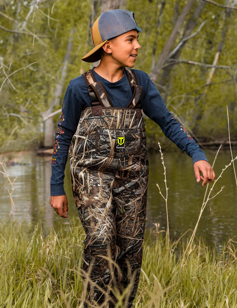 TIDEWE Chest Waders for Toddler & Children, Neoprene Waterproof Insulated Hunting & Fishing Youth Waders for Boy and Girl, Cleated Bootfoot Kids Wader, Next Camo Evos (Size 3T)