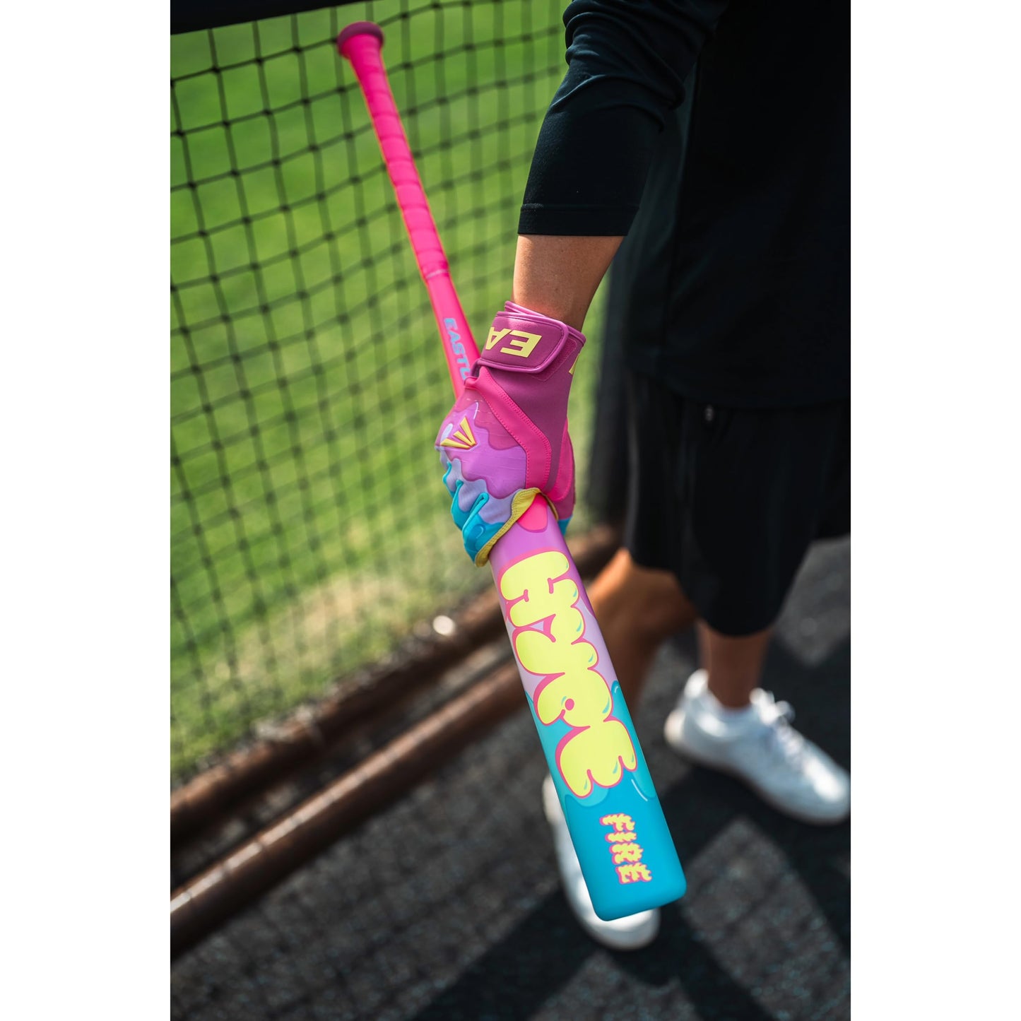 Easton | 2026 | Hype FIRE Pool Party Baseball Bat | USSSA | -10 Drop | 2 3/4" Barrel | 2 Pc. Composite | 28 Inch