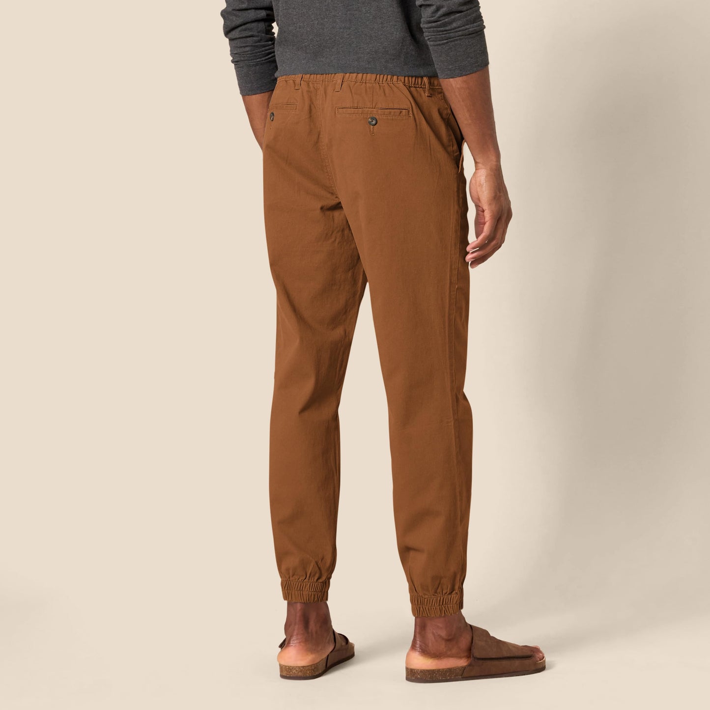 Amazon Essentials Men's Straight-Fit Washed Cotton Chino Jogger Pant