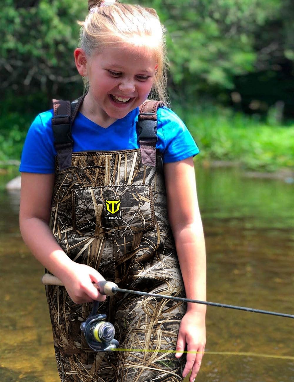 TIDEWE Chest Waders for Toddler & Children, Neoprene Waterproof Insulated Hunting & Fishing Youth Waders for Boy and Girl, Cleated Bootfoot Kids Wader, Next Camo Evos (Size 3T)