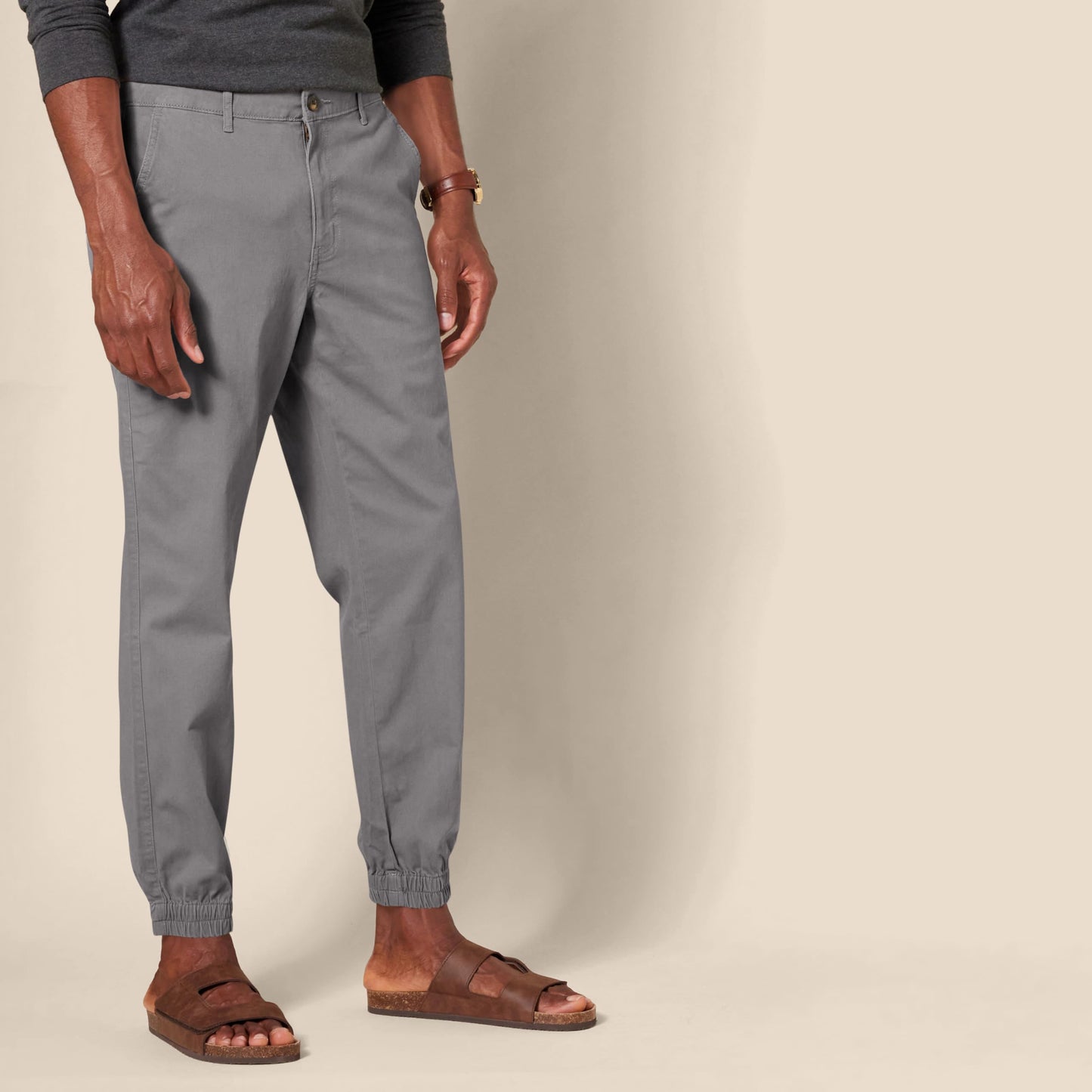 Amazon Essentials Men's Straight-Fit Washed Cotton Chino Jogger Pant