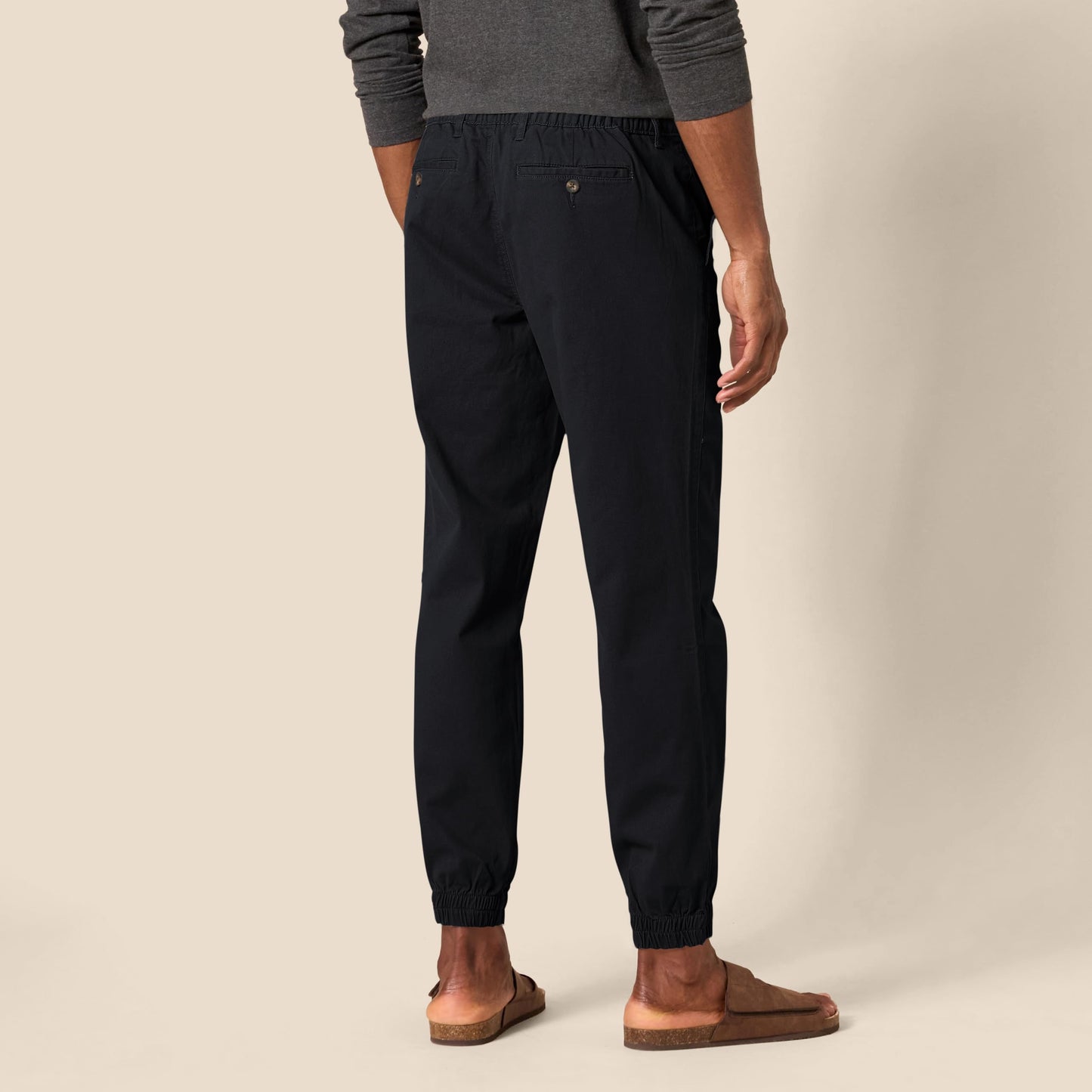 Amazon Essentials Men's Straight-Fit Washed Cotton Chino Jogger Pant