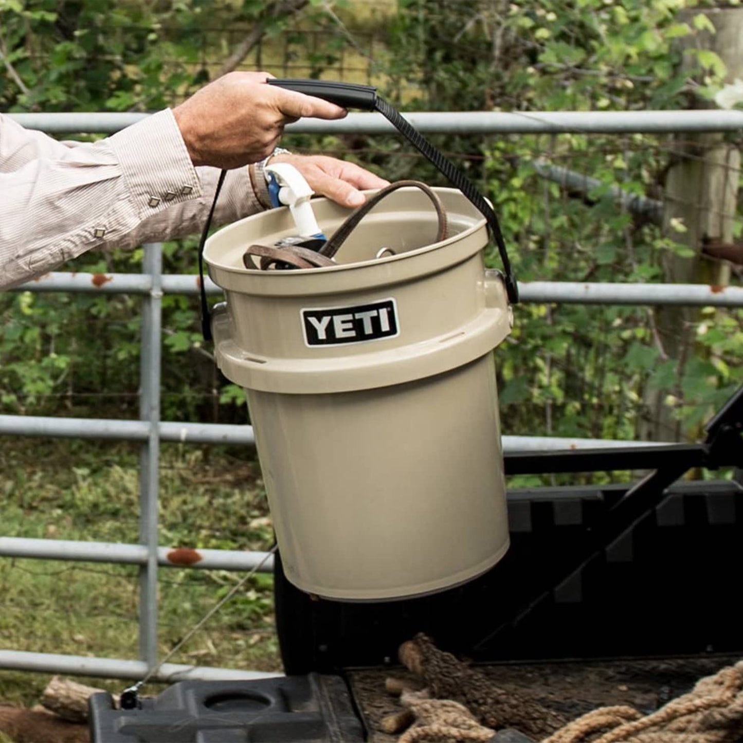 YETI Loadout 5-Gallon Bucket, Impact Resistant Fishing/Utility Bucket