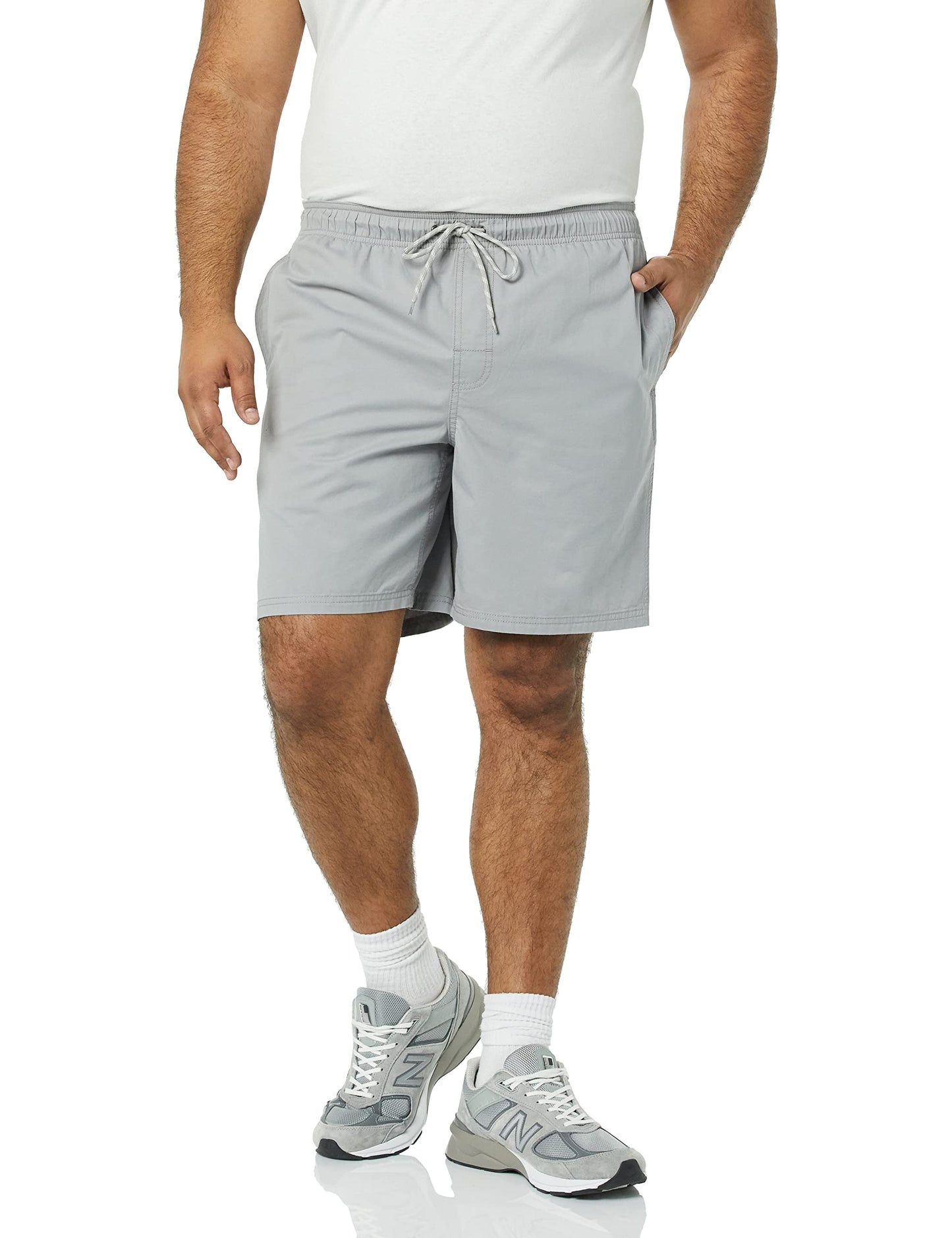 Amazon Essentials Men's 8" Inseam Relaxed-Fit Drawstring Walk Shorts with Elastic Waist