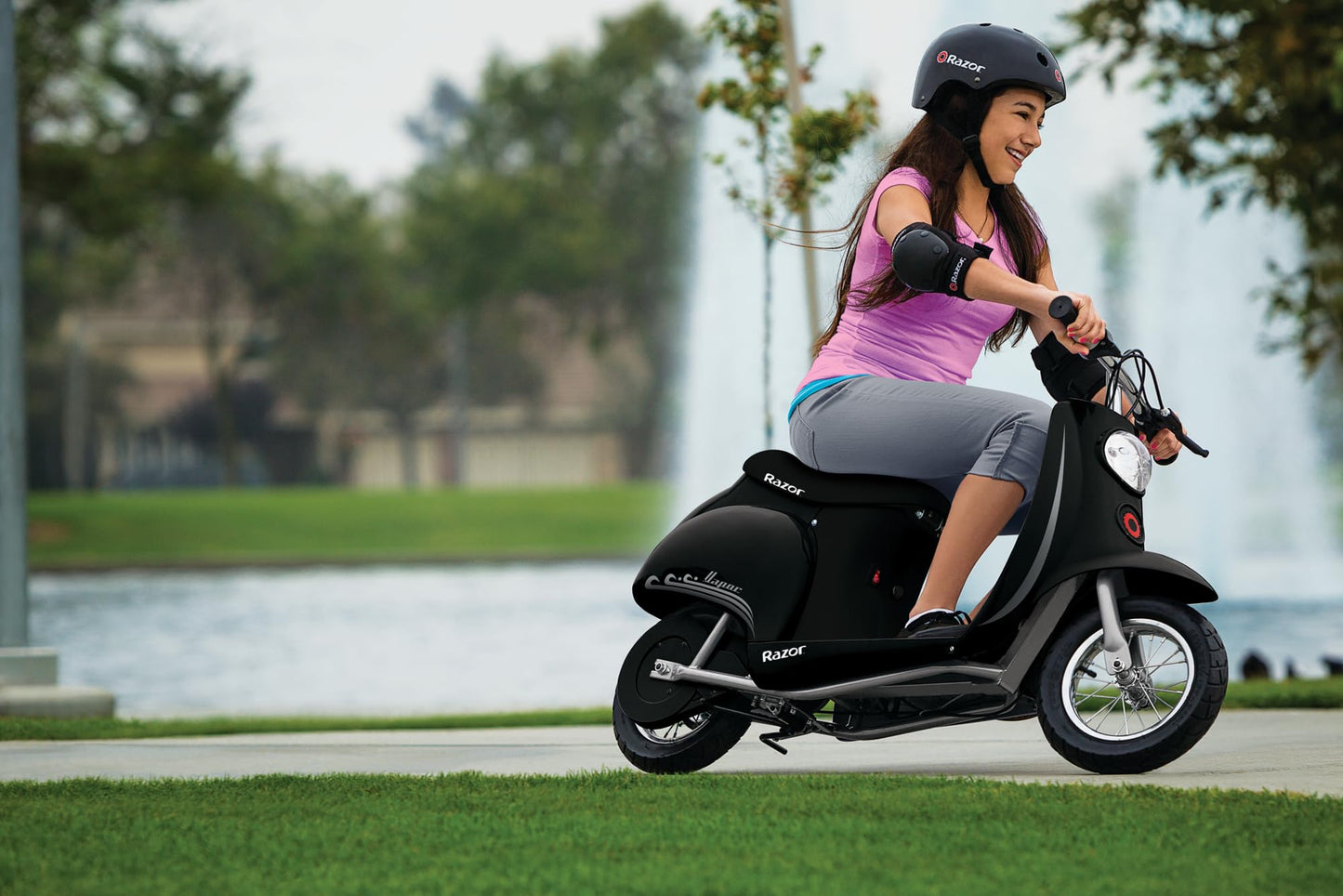 Razor Pocket Mod Miniature Euro 24V Electric Kids Ride On Retro Scooter