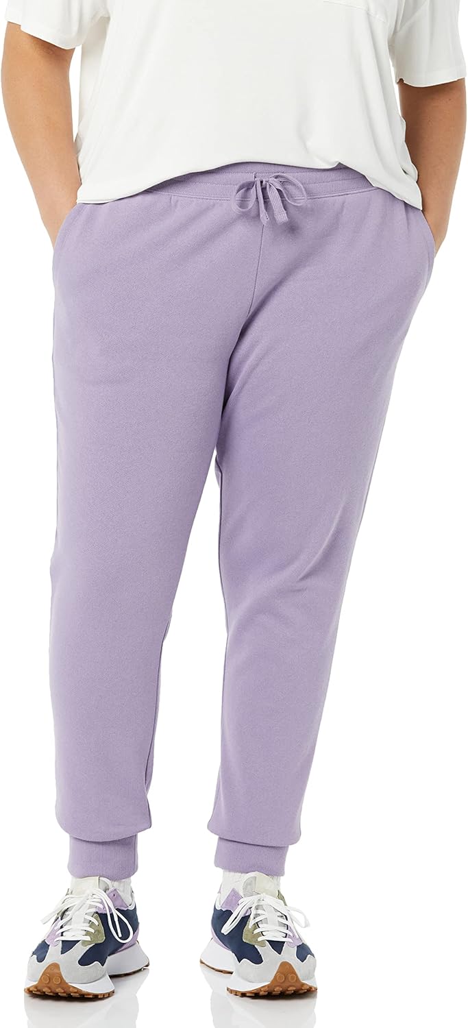 Amazon Essentials Women's Fleece Jogger Sweatpant (Available in Plus Size)
