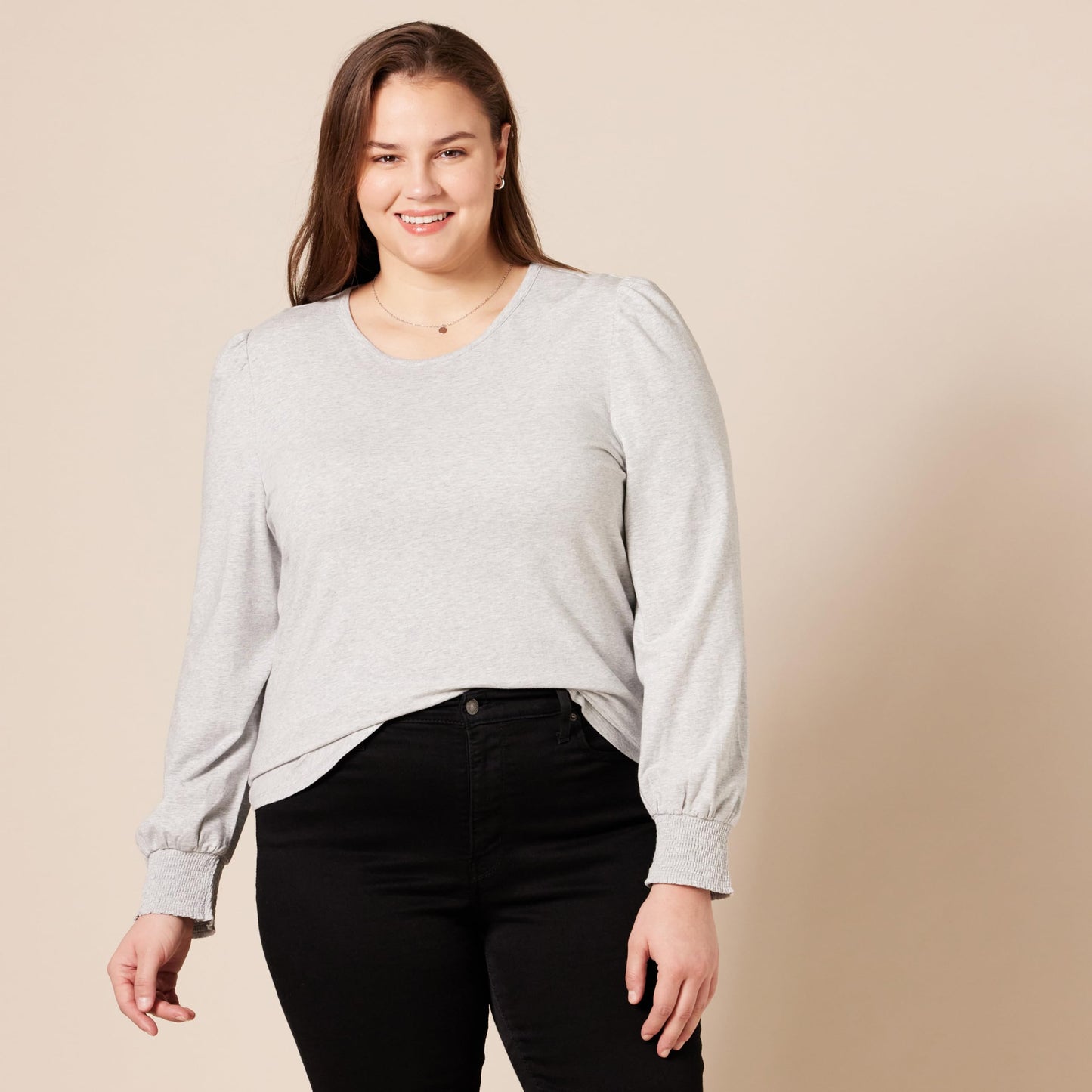Amazon Essentials Women's Long-Sleeve Crewneck Smocked Cuff T-Shirt