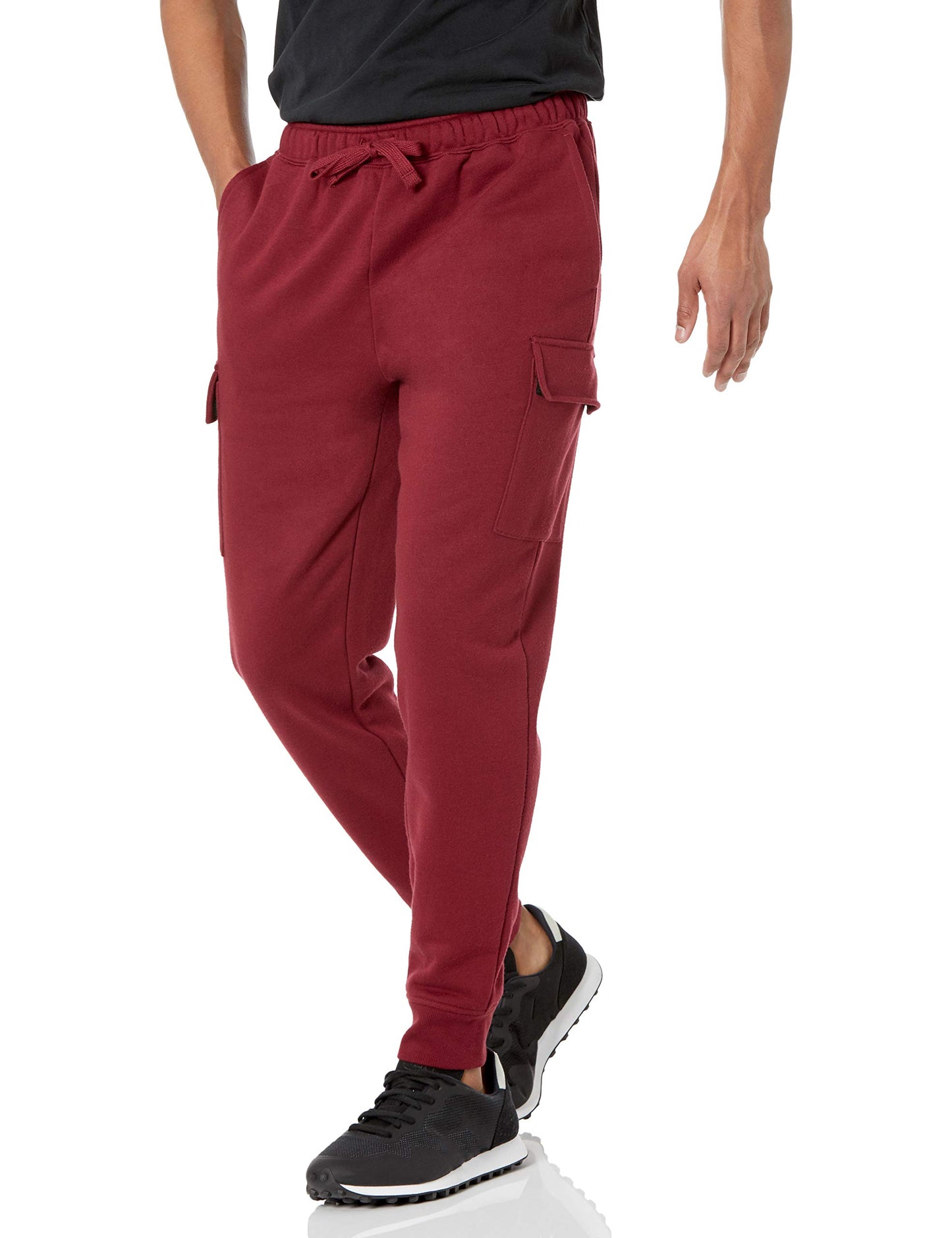 Amazon Essentials Men's Relaxed Fit Cargo Fleece Jogger Sweatpants with Drawstring