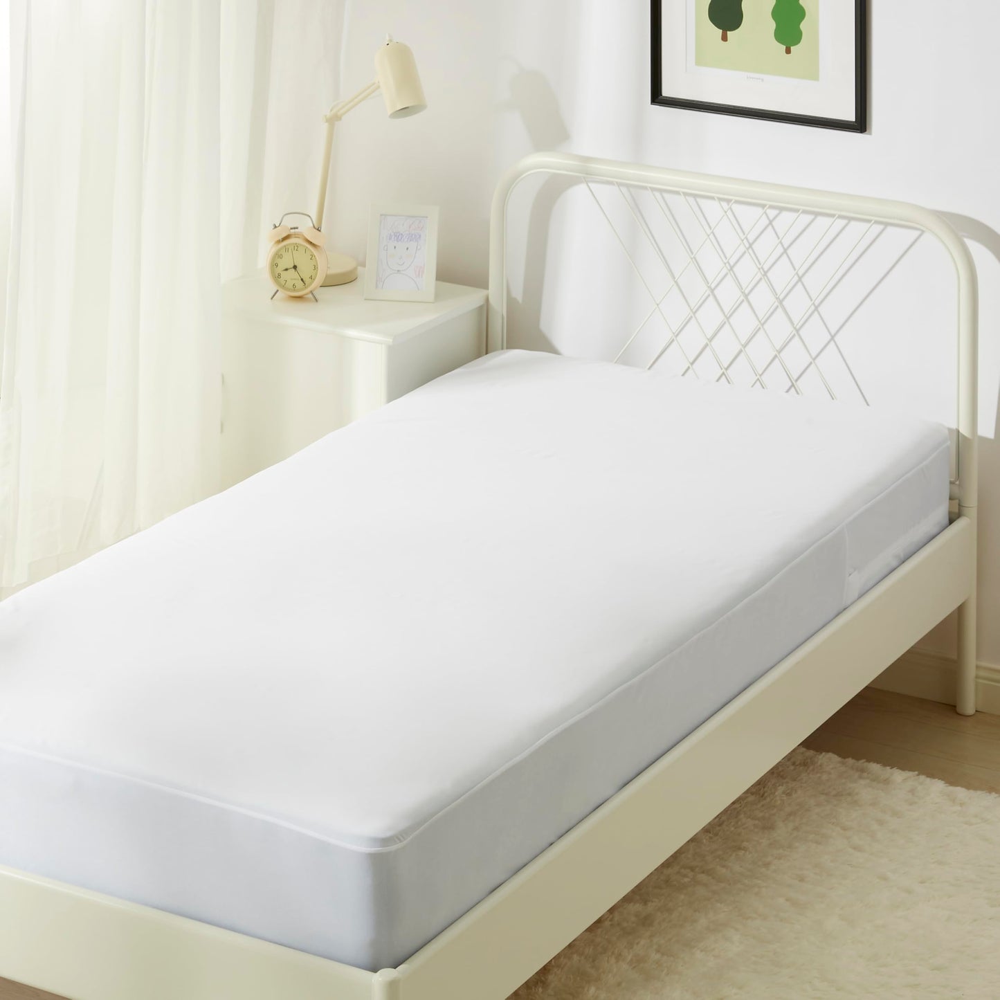Amazon Basics Zippered Mattress Encasement - Waterproof, Twin