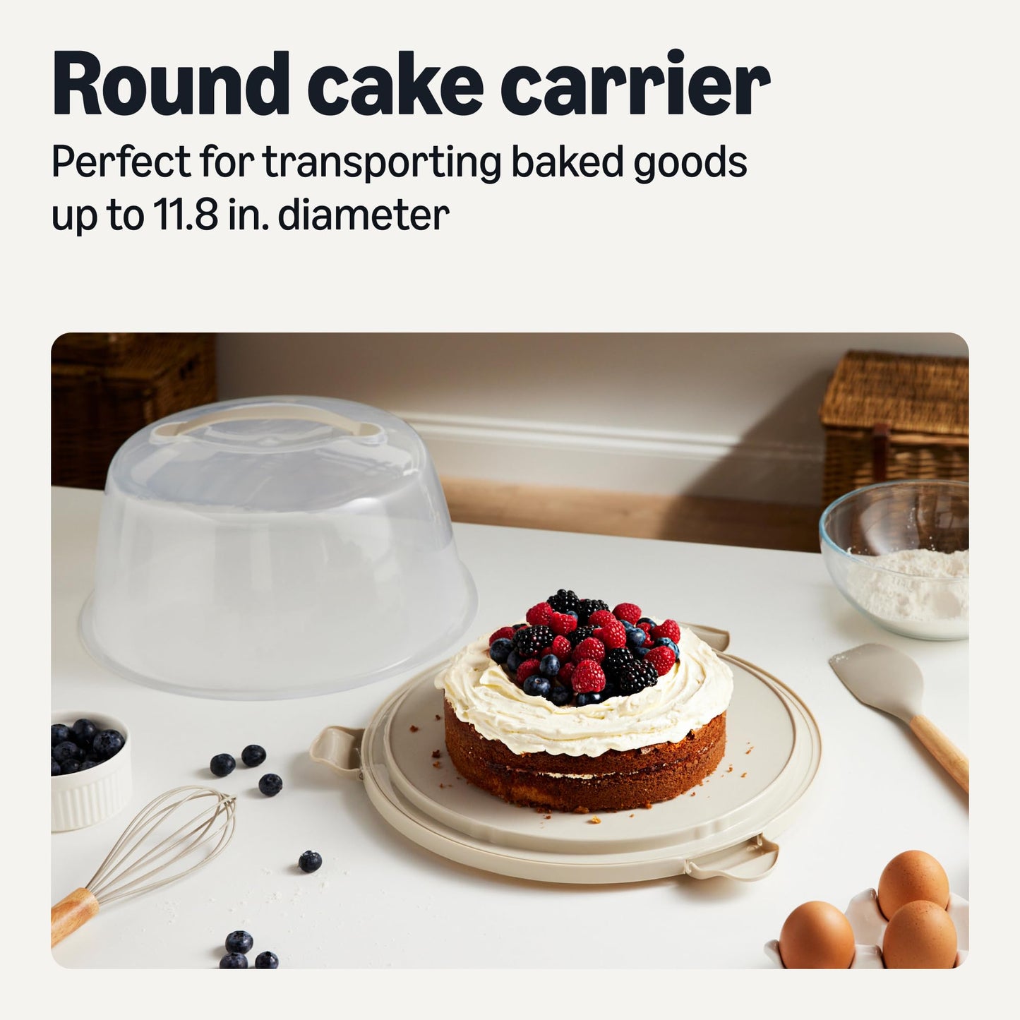 Amazon Basics Round Cake Carrier with Handle, Fits 11.8 in. Cake, BPA-Free, Refrigerator and Dishwasher-Safe, 13.8 x 13.8 x 8.0 in