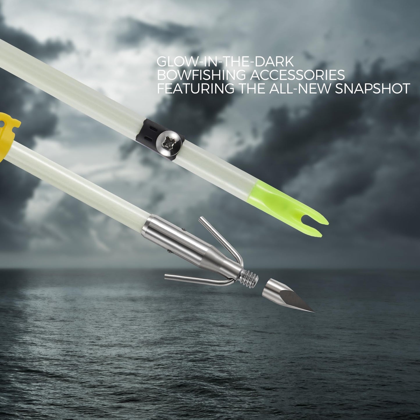 6 Pack 32 inch Bowfishing Arrows with Broadheads and Safty Slides Bow Fishing Arrow Luminous for Compound Bow Recurve Bow Fishing Hunting