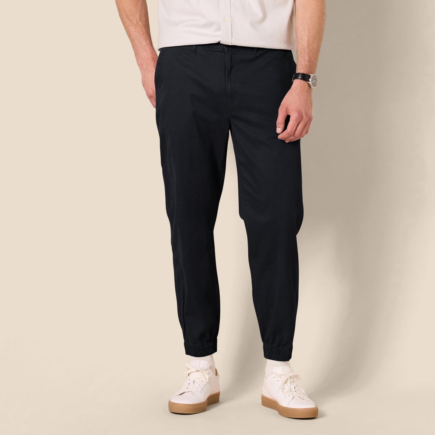Amazon Essentials Men's Straight-Fit Washed Cotton Chino Jogger Pant