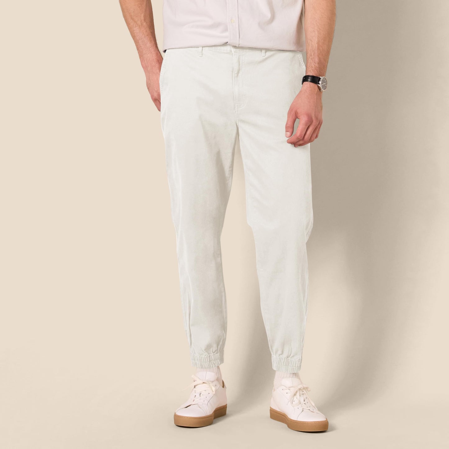 Amazon Essentials Men's Straight-Fit Washed Cotton Chino Jogger Pant
