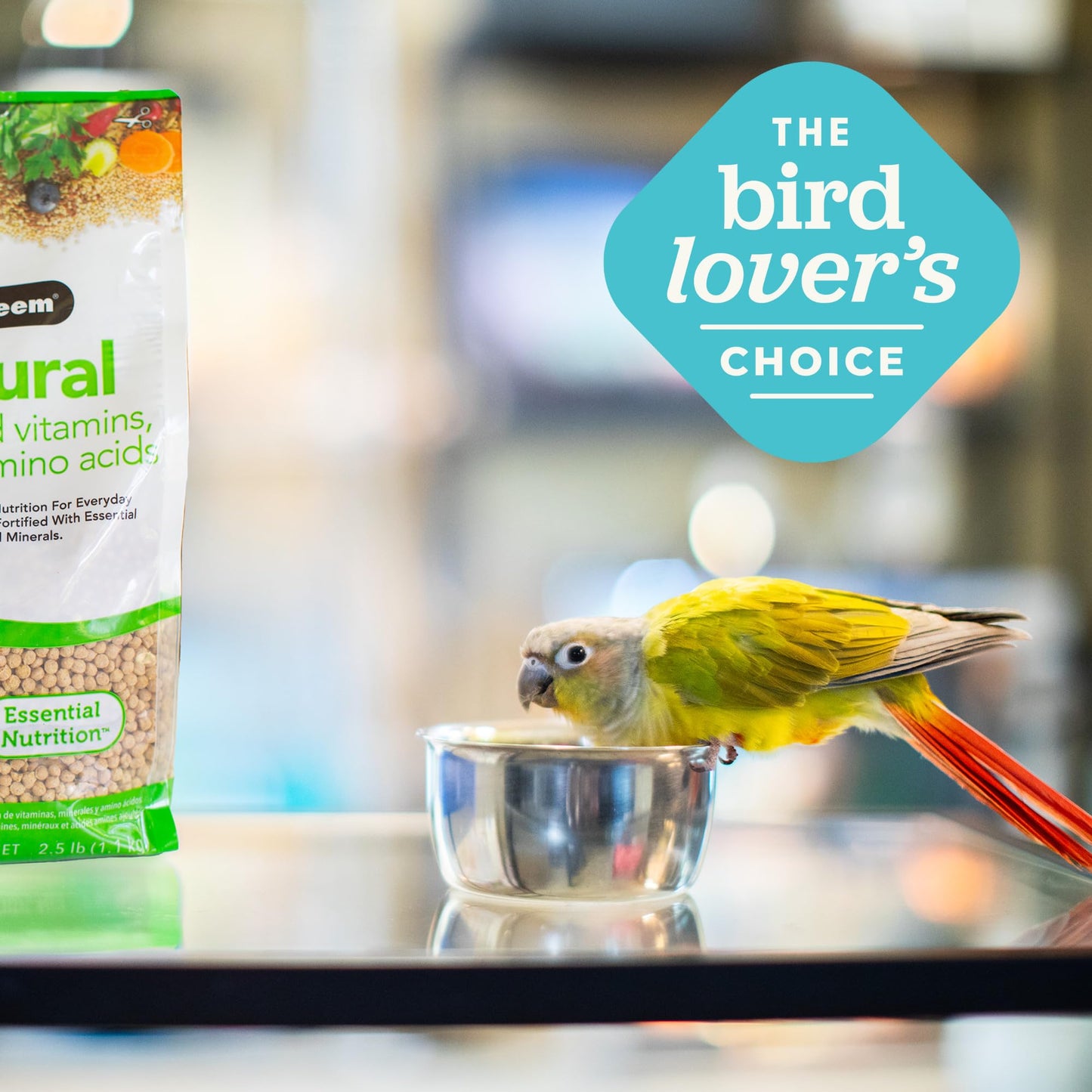 ZuPreem Smart Selects Bird Food, Daily Nutrition for Parrots, Conures, Caiques, African Greys, Eclectus, Small Cockatoos, Bird Feed Pellets & Seed Blend, Parrot Food, (Medium/Large, 4 lb bag)