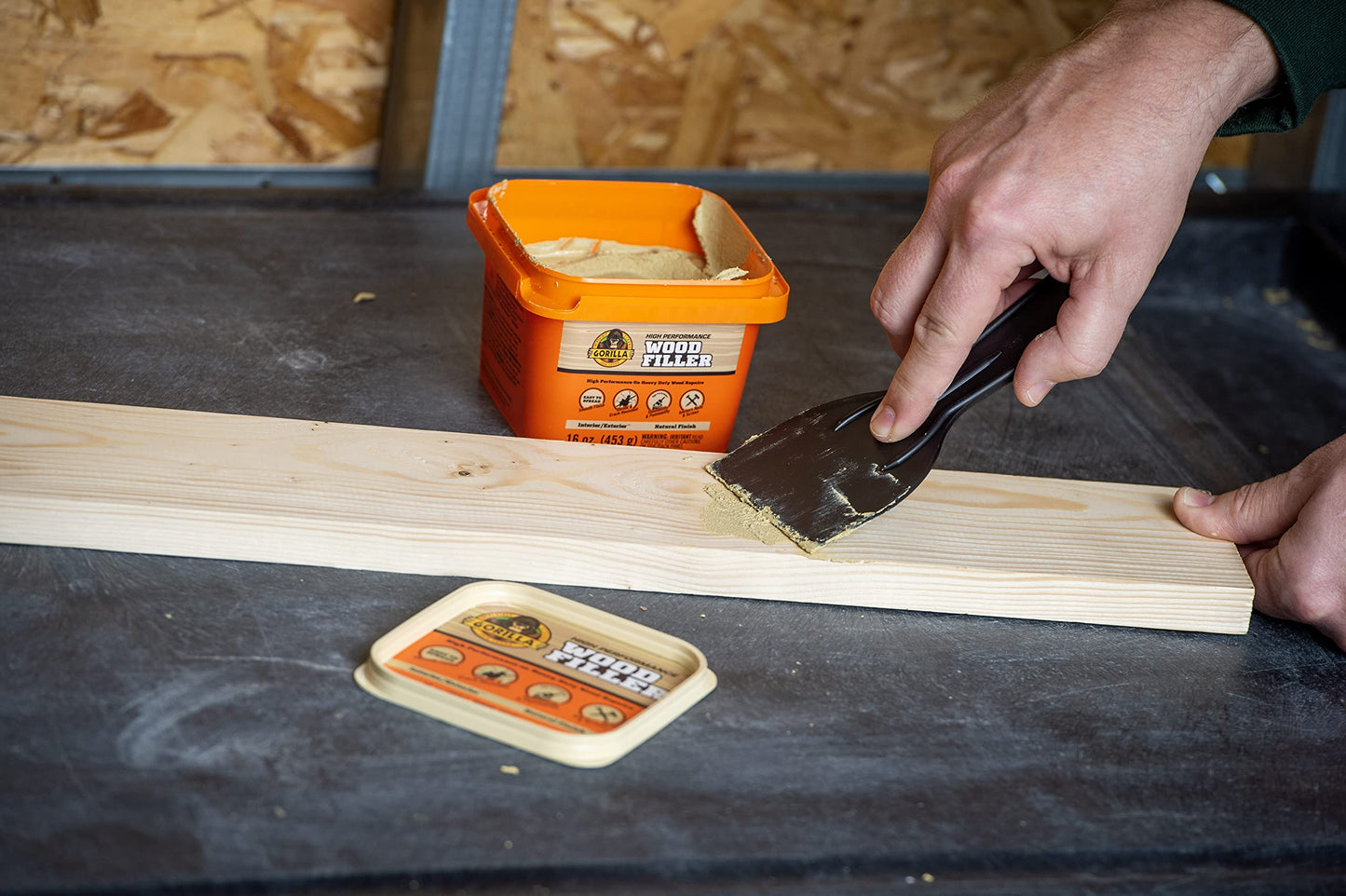 Gorilla All Purpose Wood Filler Wood Repair Kit with Putty Knife and Sanding Block