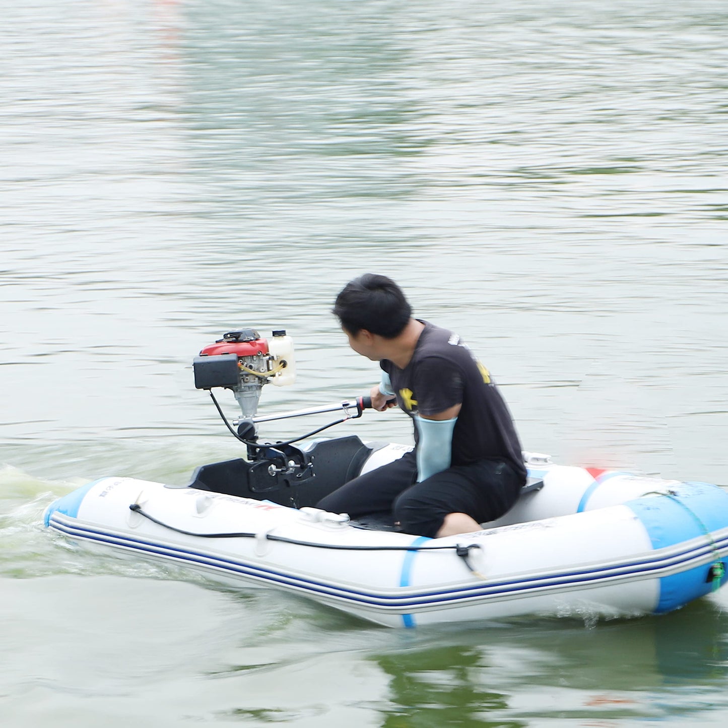 CUKUSIN Outboard Motor Boat Engine 4 Stroke 4.0 HP Marine Boat Motor with Air Cooling System and Manual Pull Start for Inflatable Fishing Boats Yachts Water Sport Tools, with Shade