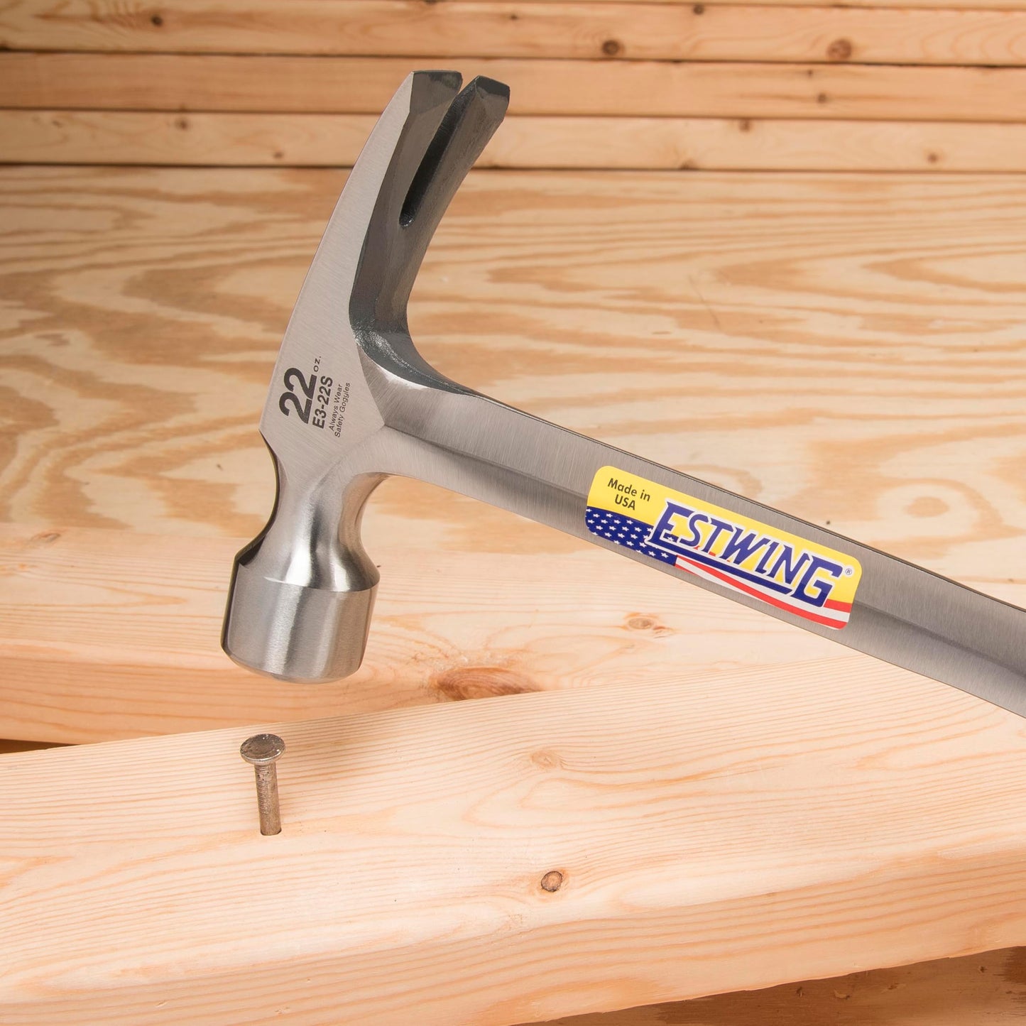 ESTWING Framing Hammer - 22 oz Long Handle Straight Rip Claw with Milled Face & Shock Reduction Grip - E3-22SM