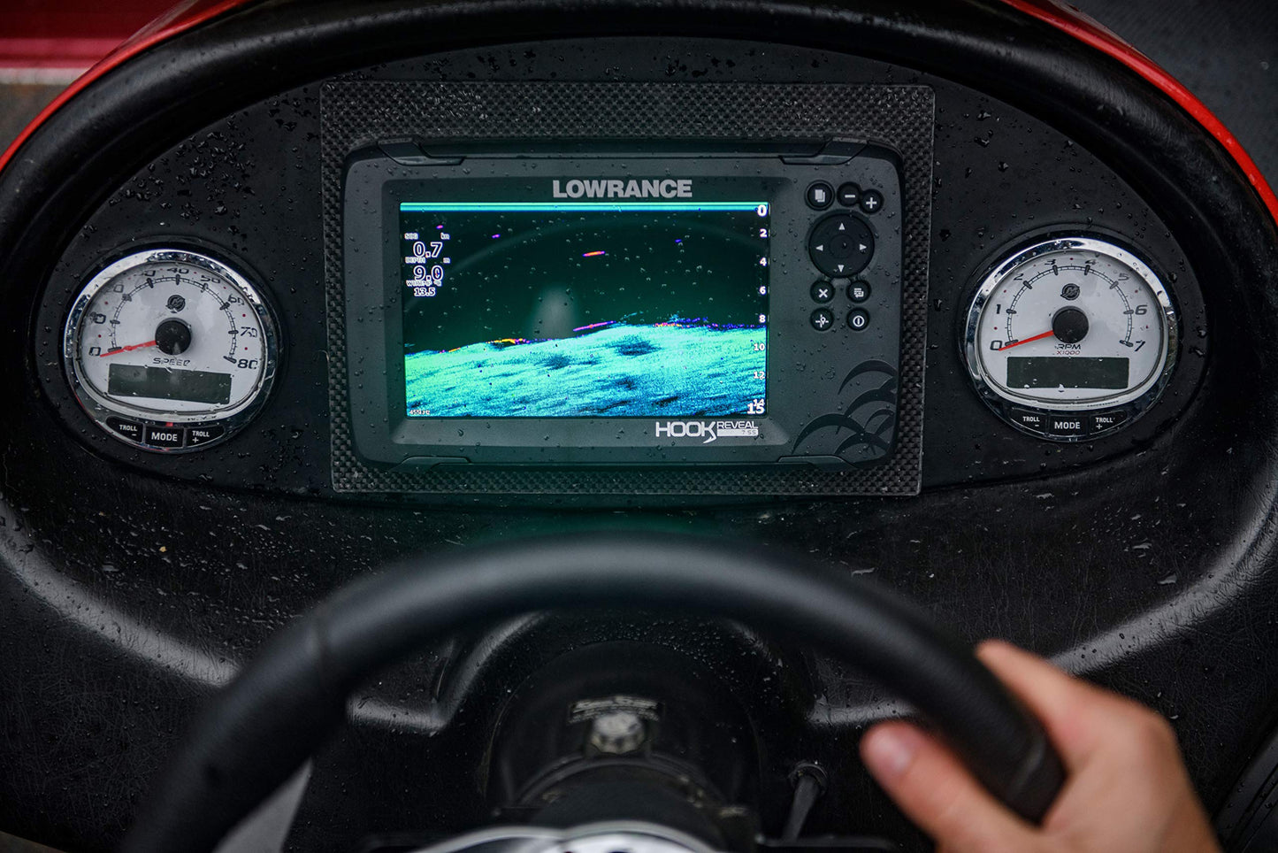 Lowrance HOOK Reveal 5", 7" and 9" Fish Finders with Transducers