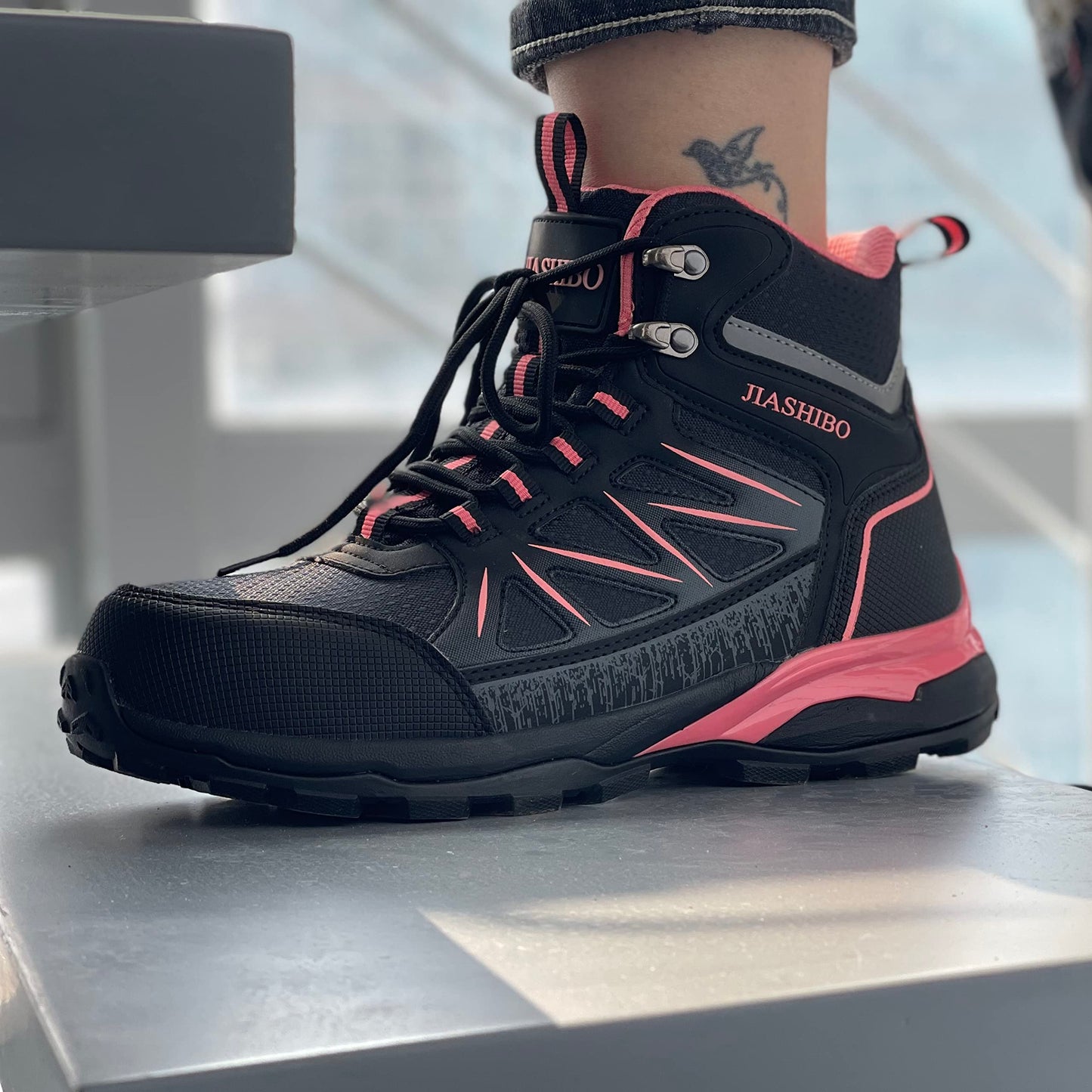 Steel Toe Work Boots for Women - Insulated Work Boots Steel Toe Sneakers Comfortable Construction Boot Lightweight Work & Safety Toe Shoes Gifts for Construction Workers for Work Construction