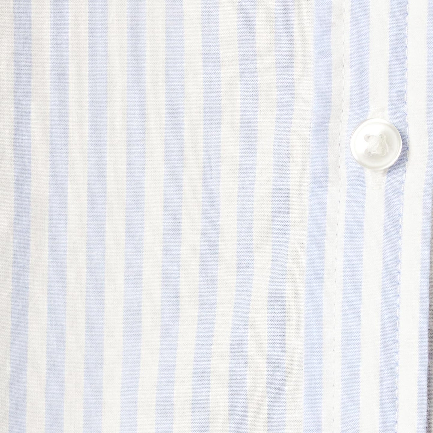 Amazon Essentials Women's Regular-Fit Long-Sleeve Button-Down Poplin Shirt, Business Casual, Office Work