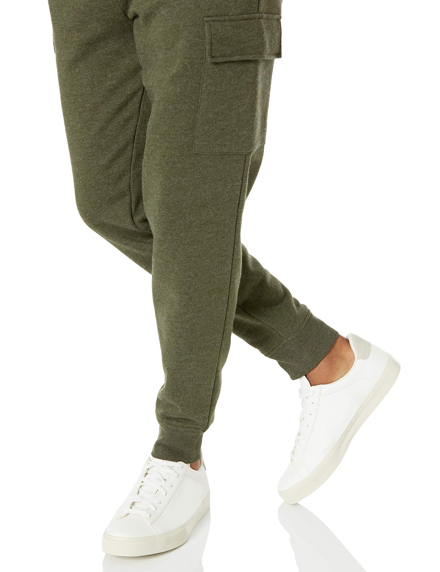 Amazon Essentials Men's Relaxed Fit Cargo Fleece Jogger Sweatpants with Drawstring