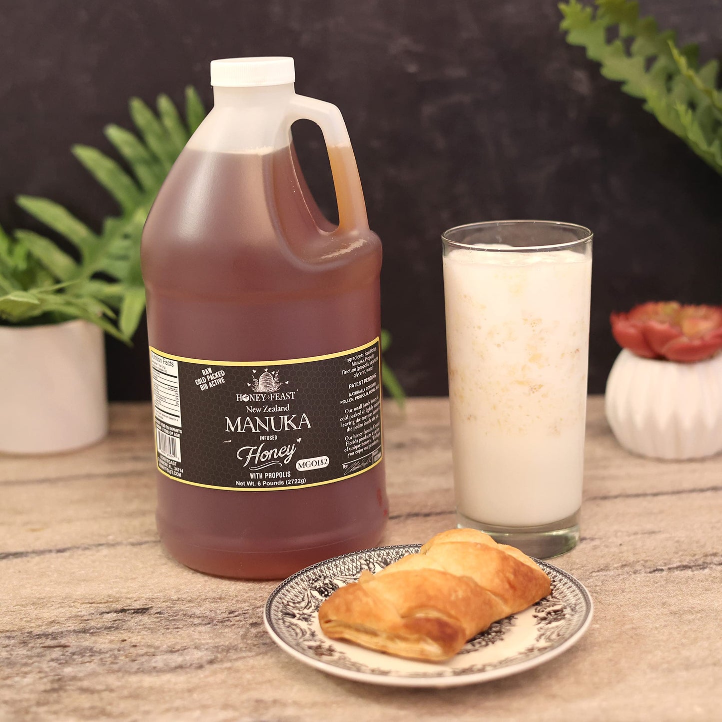 HONEY FEAST Wildflower Honey - 6 Pounds (1/2 Gallon) Bulk Honey, All Natural, Unfiltered, Unheated Honey, Perfect for Sweetening & Baking