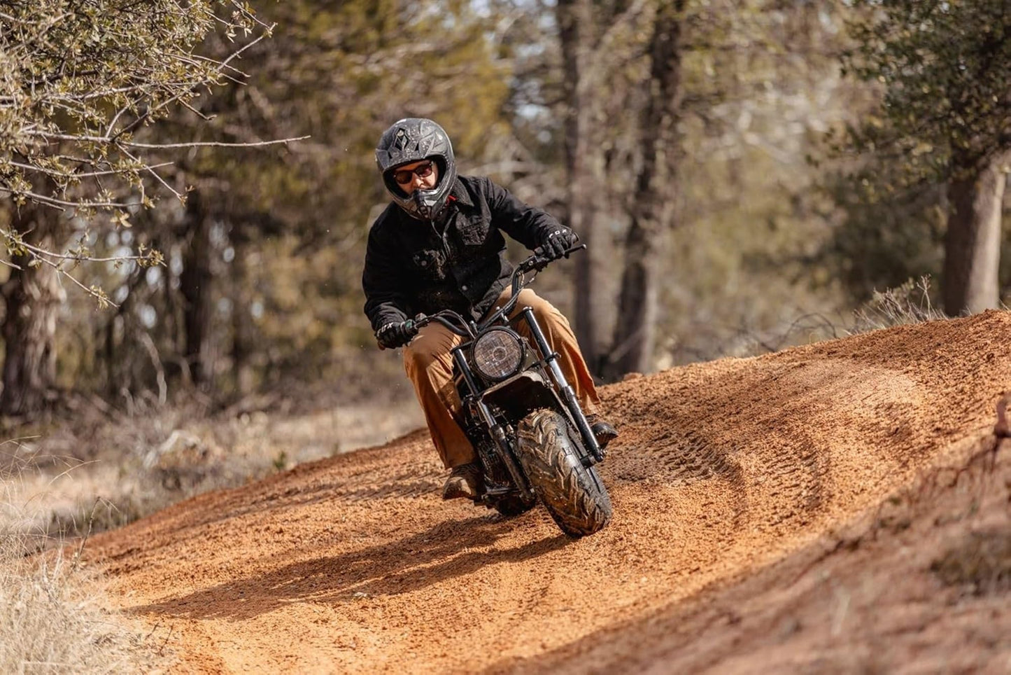 Coleman Powersports B200C 196cc Gas Powered Camo Minibike for Kids and Adults, 1-Cylinder, 4-Stroke, 23 Mph, 200 lbs Maximum Load, Ideal for Off-Road and Trail Riding